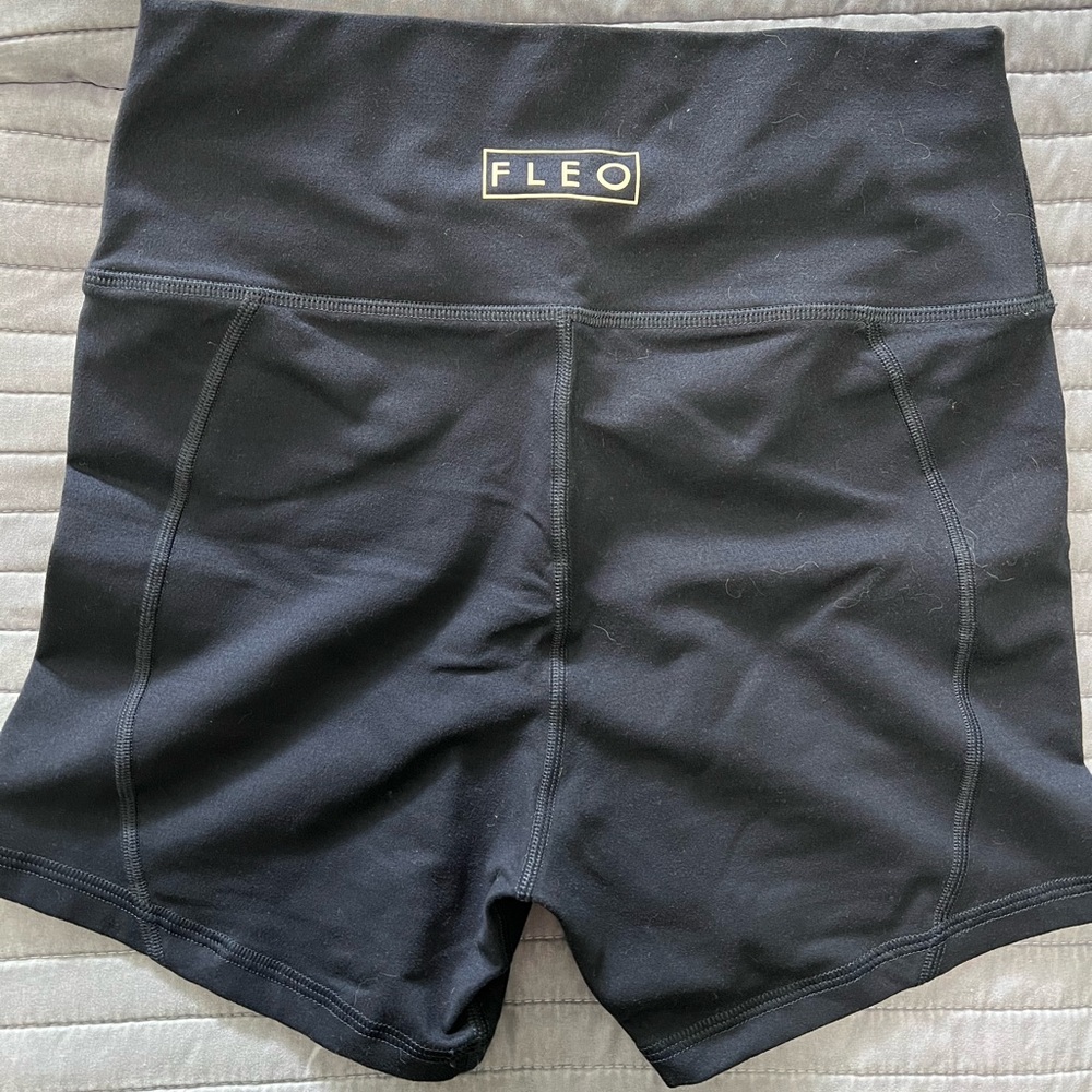 Fleo True High Contour Short 4" - Higher Rise